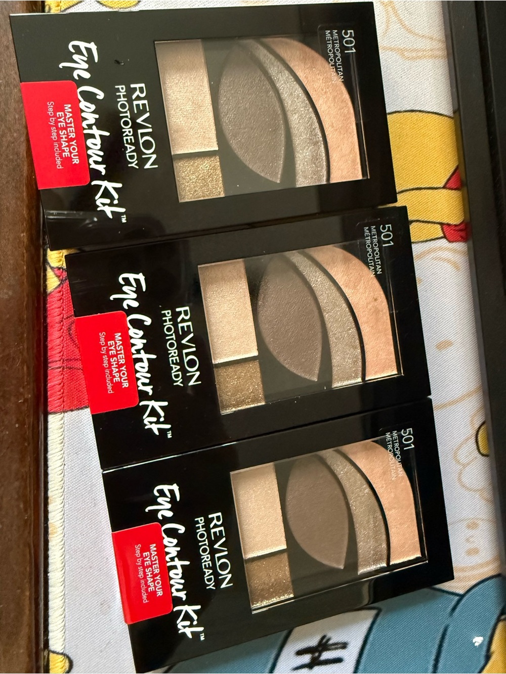 REVLON PHOTO READY SHADOW EYE CONTOUR KIT METROPOLITAN 501 x3 NEW LOT
